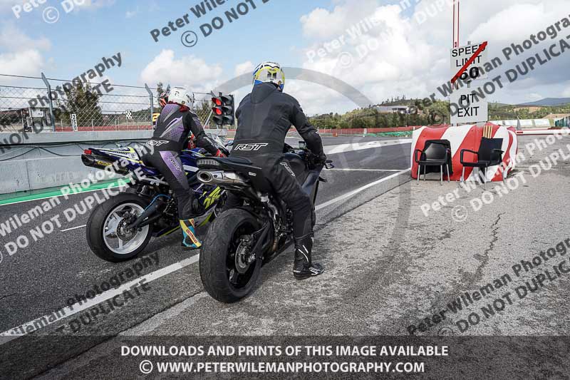 motorbikes;no limits;peter wileman photography;portimao;portugal;trackday digital images